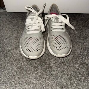 Women’s CROCS Shoes